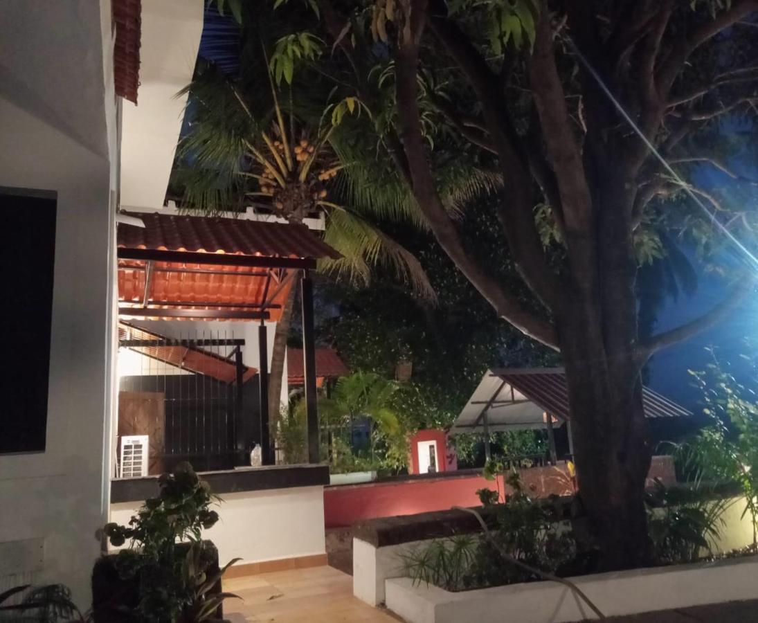 Гостевой дом Casa De Julio Альто-Порворим Экстерьер фото